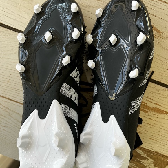 Cleats - Picture 2 of 3